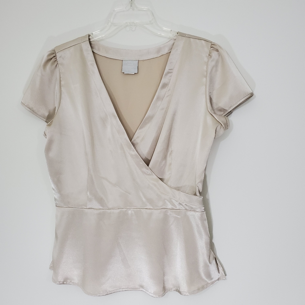 Tailor B Moss silk-look short sleeve blouse size M